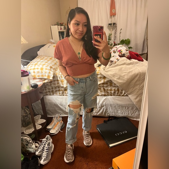 Posh Ambassador๐Top Rated Seller - Picture 2 of 11